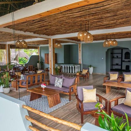 Mnana Beach Bungalows Pingwe Exteriér fotografie