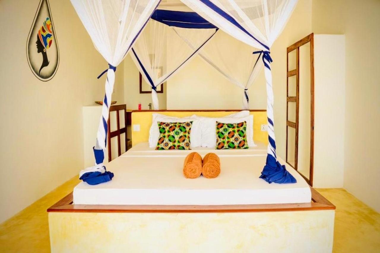 Mnana Beach Bungalows Pingwe Exteriér fotografie
