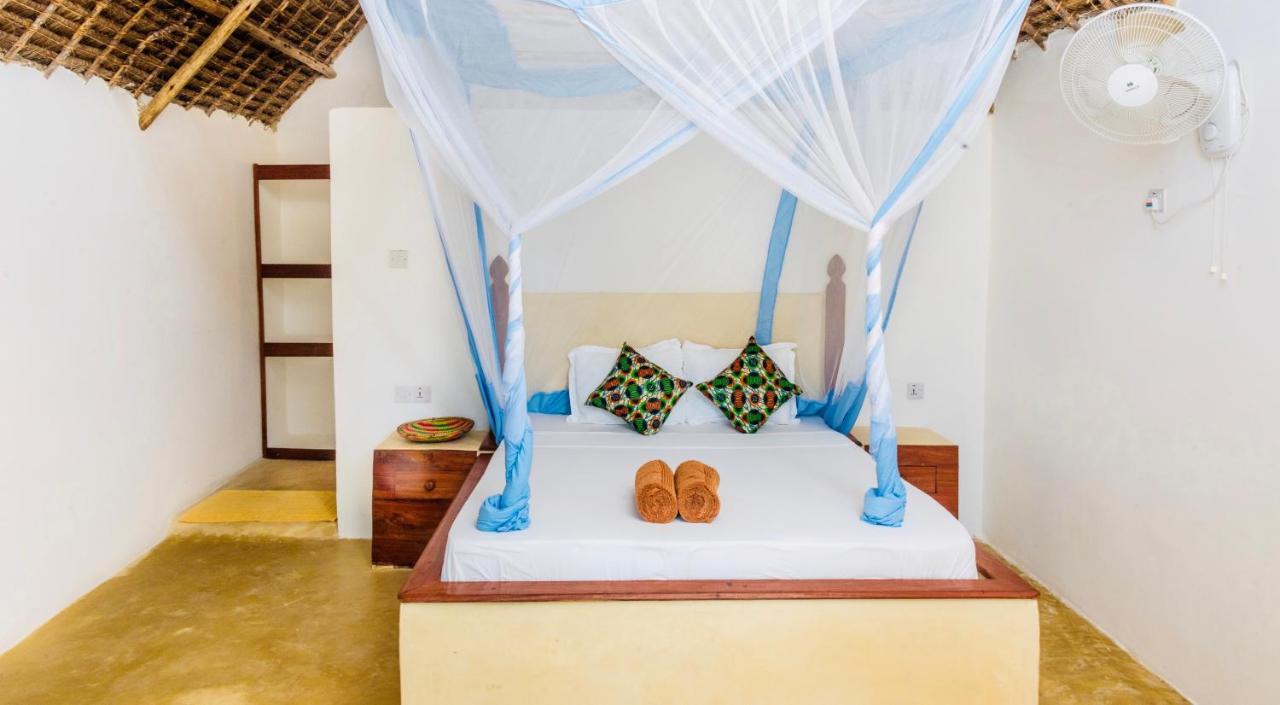 Mnana Beach Bungalows Pingwe Exteriér fotografie