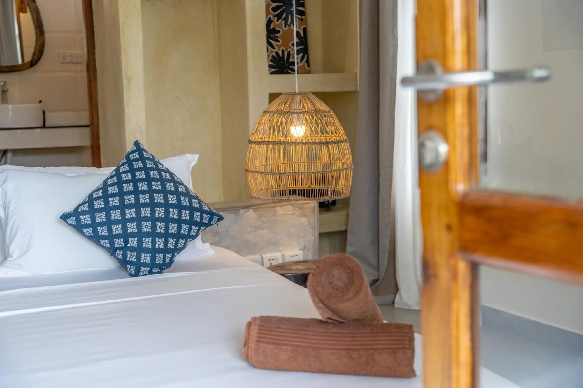 Mnana Beach Bungalows Pingwe Exteriér fotografie